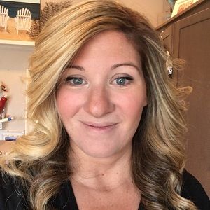 Meet your Posher, Chrissy